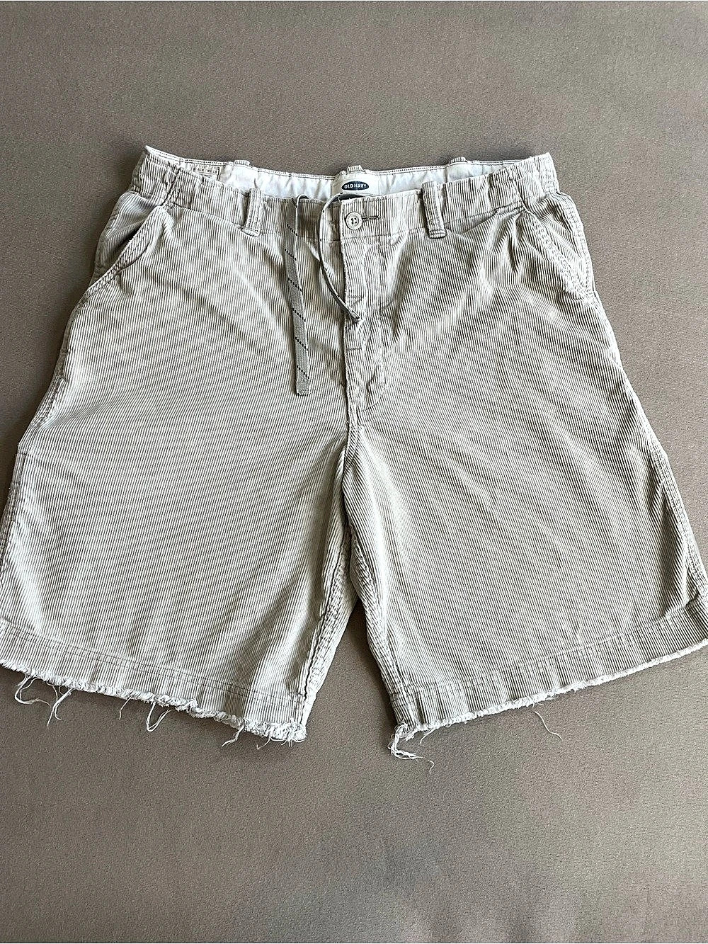 Old Navy  Cargo corduroy shorts Size 36